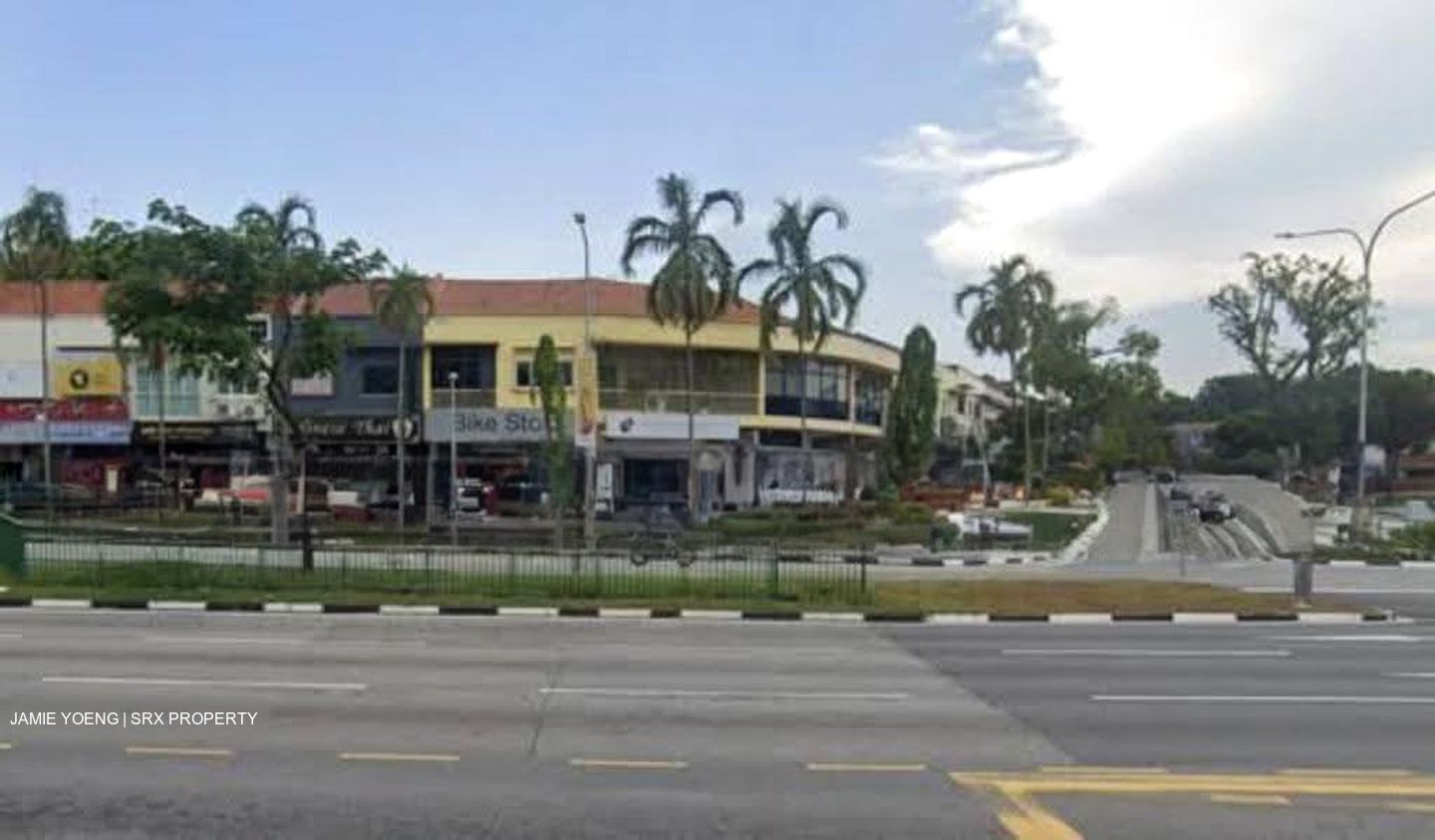 Upper Thomson Road (D20), Retail #618969641